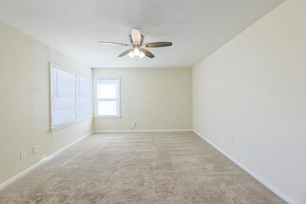Photo 5 — 2019 58th Street, Lubbock, TX 79412