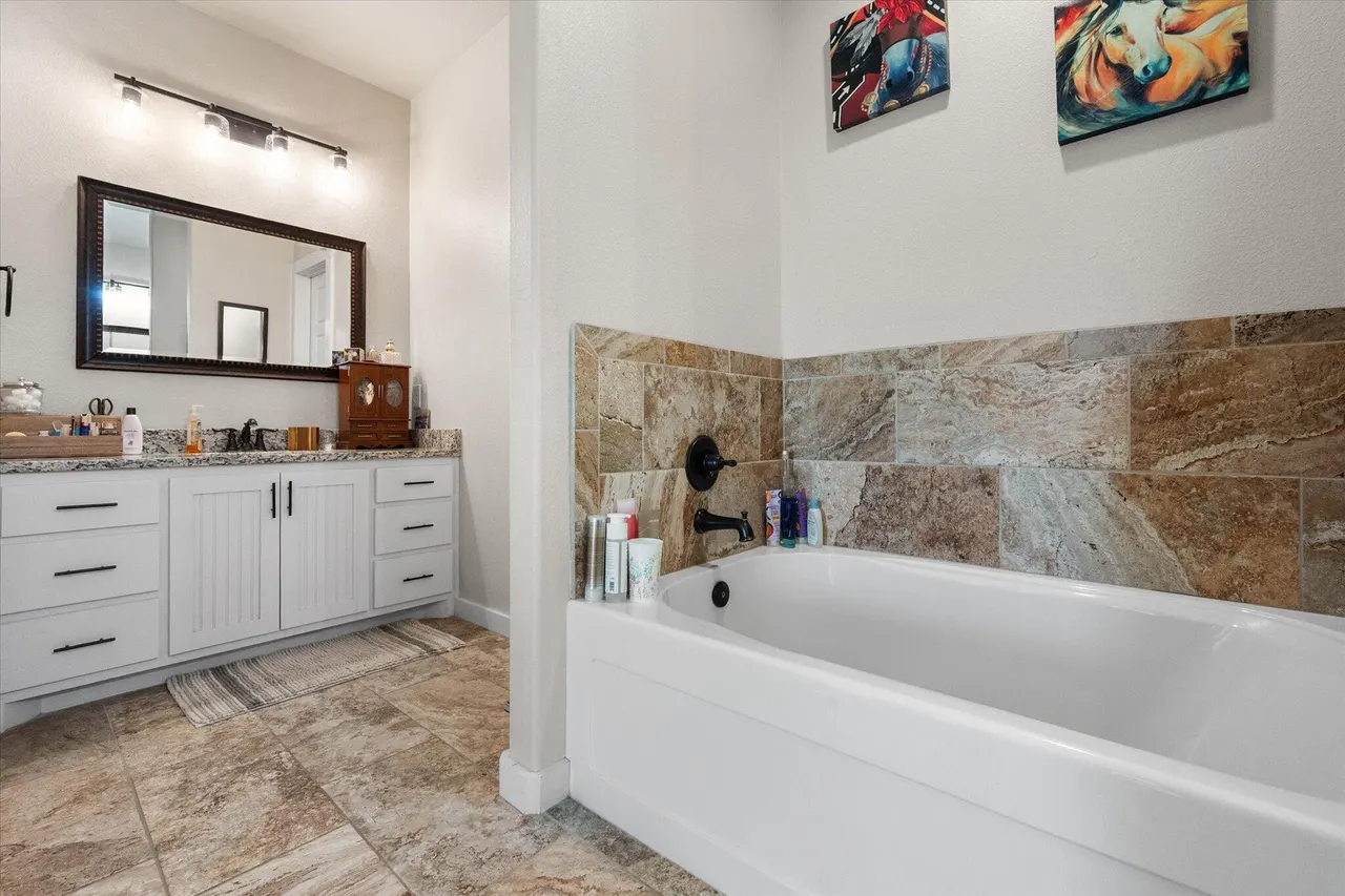 Photo 18 — 3263 Quail Road, Lubbock, TX 79407