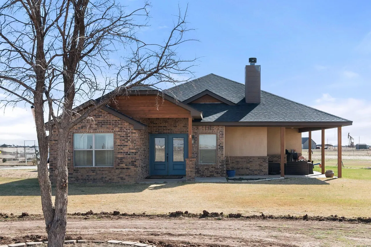 Front exterior — 3263 Quail Road, Lubbock, TX 79407