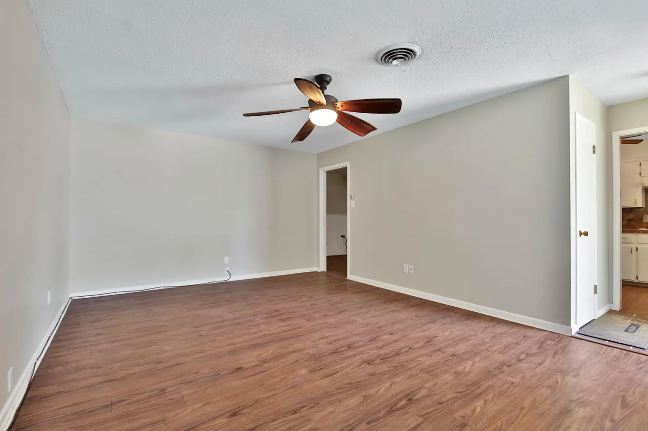 Photo 6 — 4317 31st Street, Lubbock, TX 79410