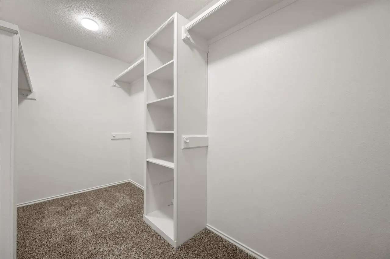 Photo 32 — 5116 Whisperwood Boulevard, Lubbock, TX 79416