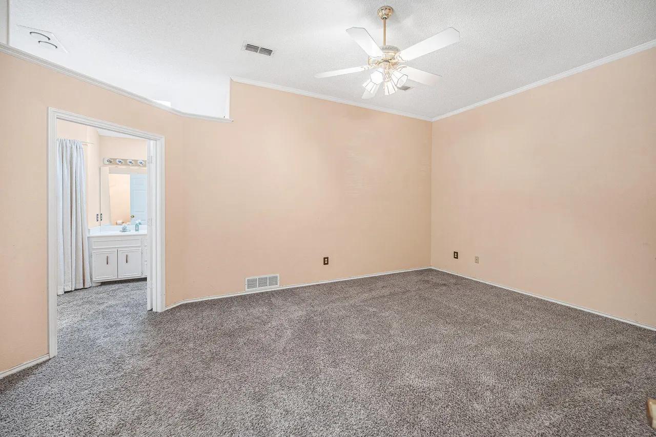 Photo 15 — 5505 85th Street, Lubbock, TX 79424