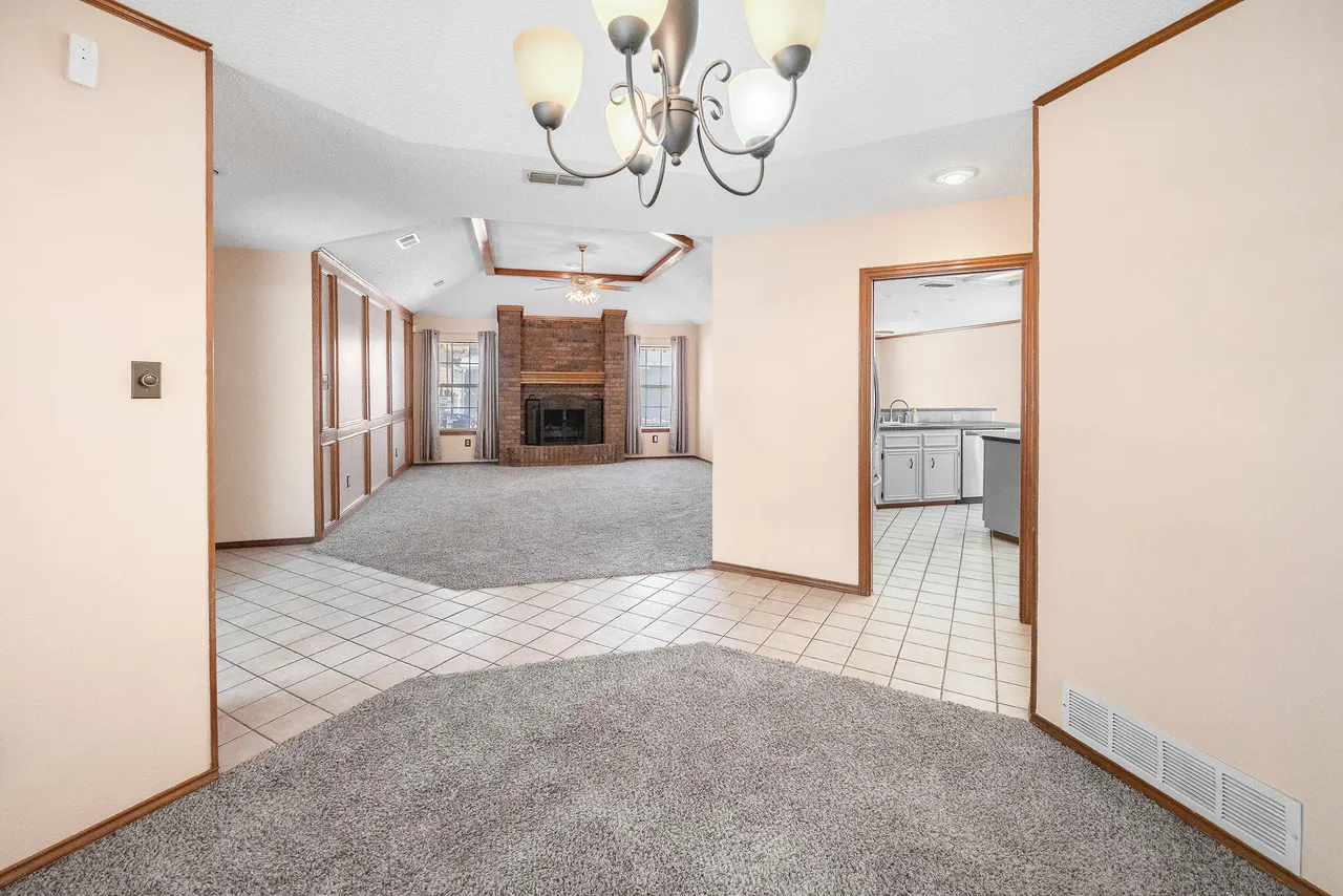 Photo 8 — 5505 85th Street, Lubbock, TX 79424