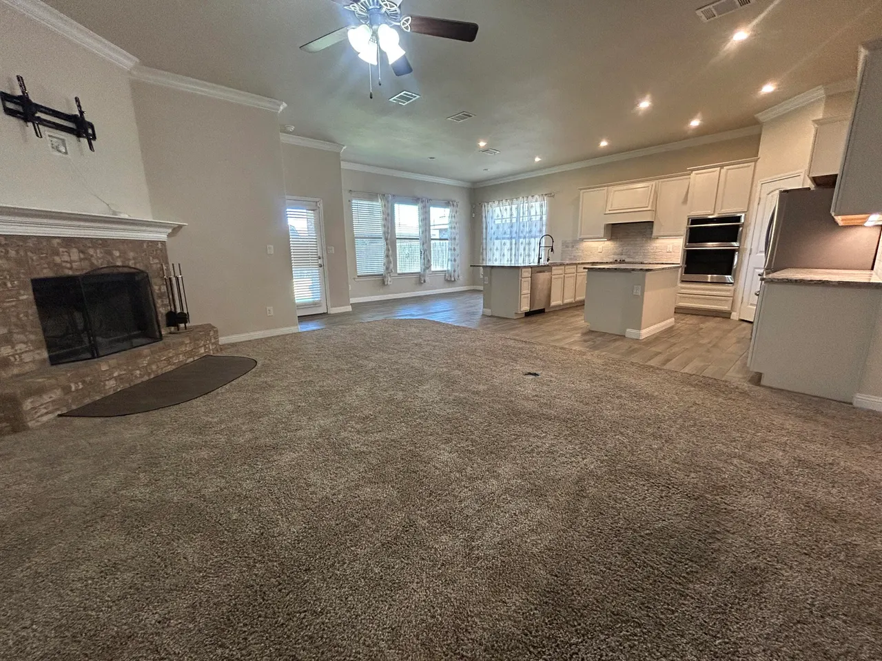 Photo 3 — 9806 Valencia Avenue, Lubbock, TX 79424