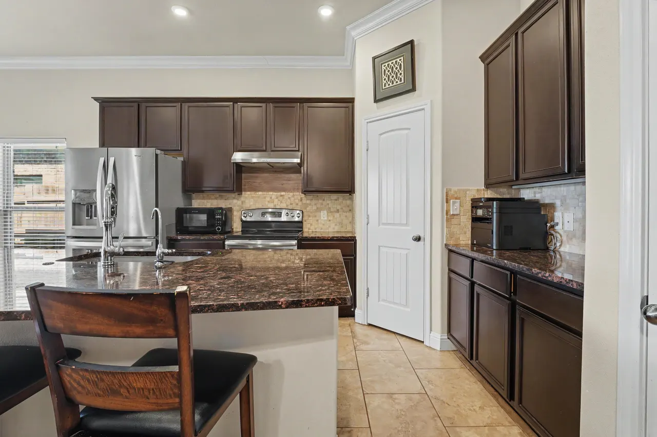 Photo 7 — 5710 111th Street, Lubbock, TX 79424