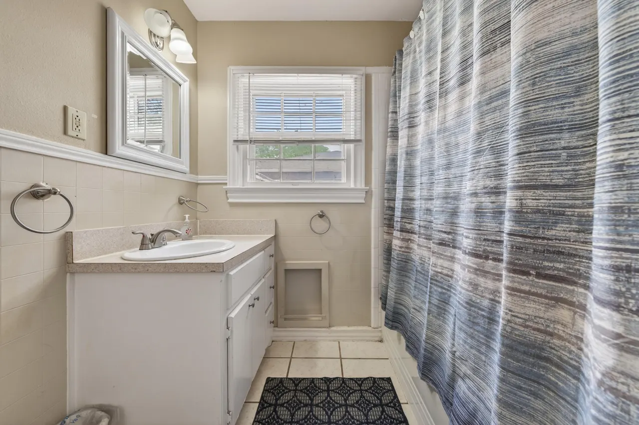 Photo 10 — 2212 22nd Street, Lubbock, TX 79411