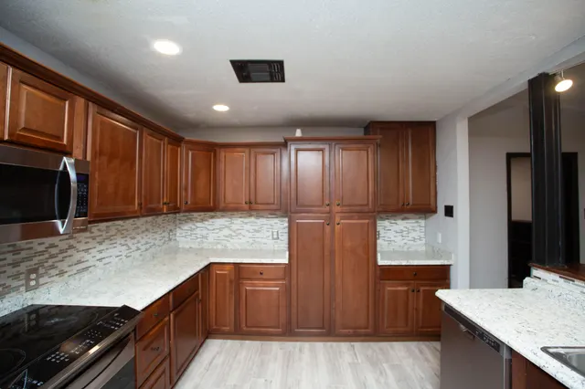 Photo 6 — 1308 47th Street, Lubbock, TX 79412