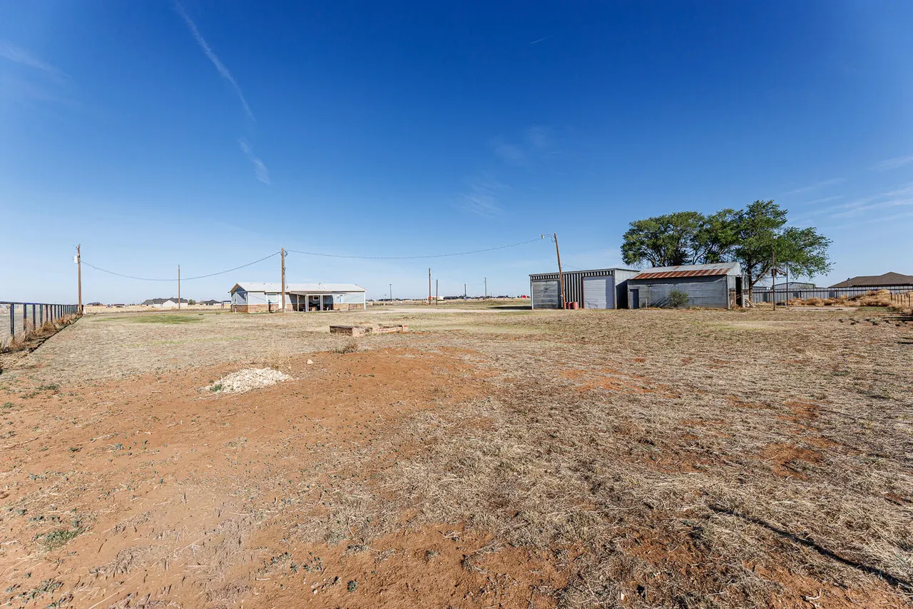 Photo 11 — 735 FM 1730, Tahoka, TX 79373
