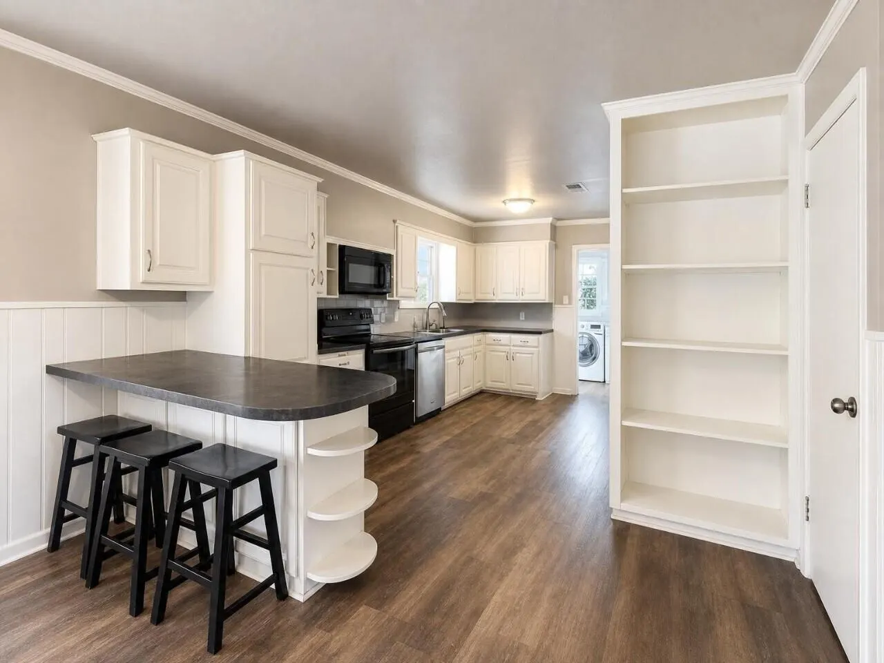 Photo 11 — 3611 36th Street, Lubbock, TX 79413