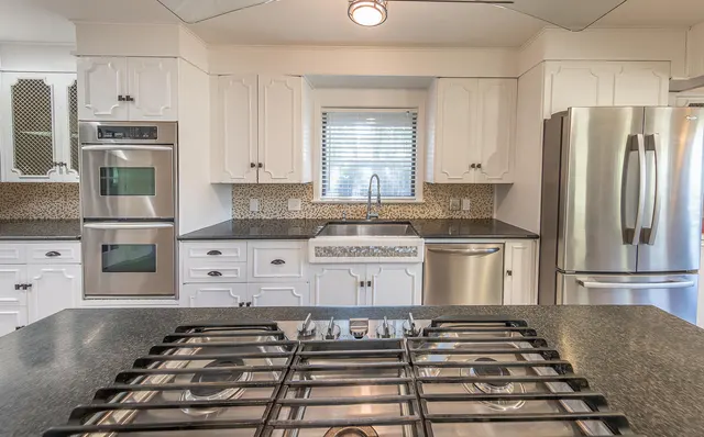 Photo 8 — 4908 19th Street, Lubbock, TX 79407