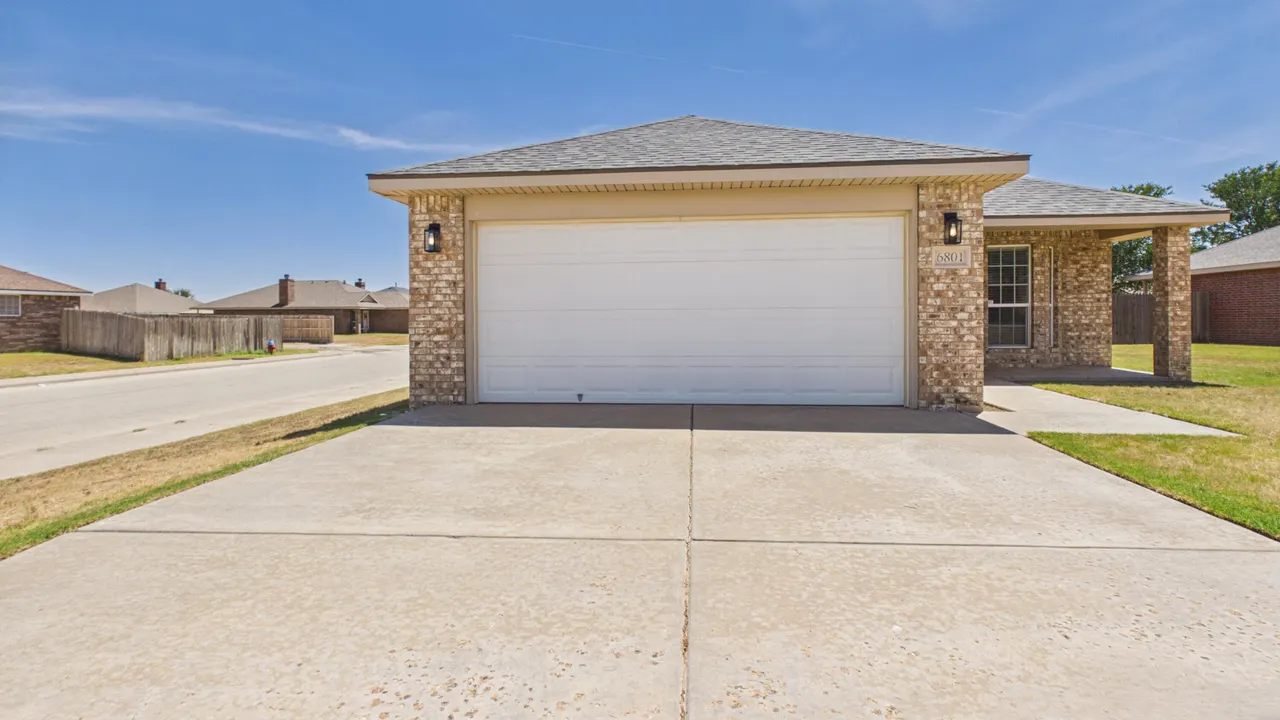 Photo 4 — 6801 36th Street, Lubbock, TX 79407