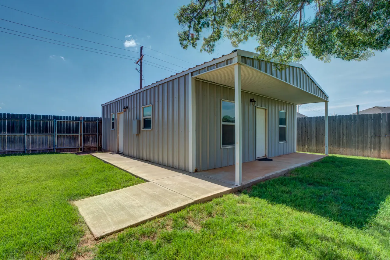 Photo 5 — 6301 County Road 7415, Lubbock, TX 79424