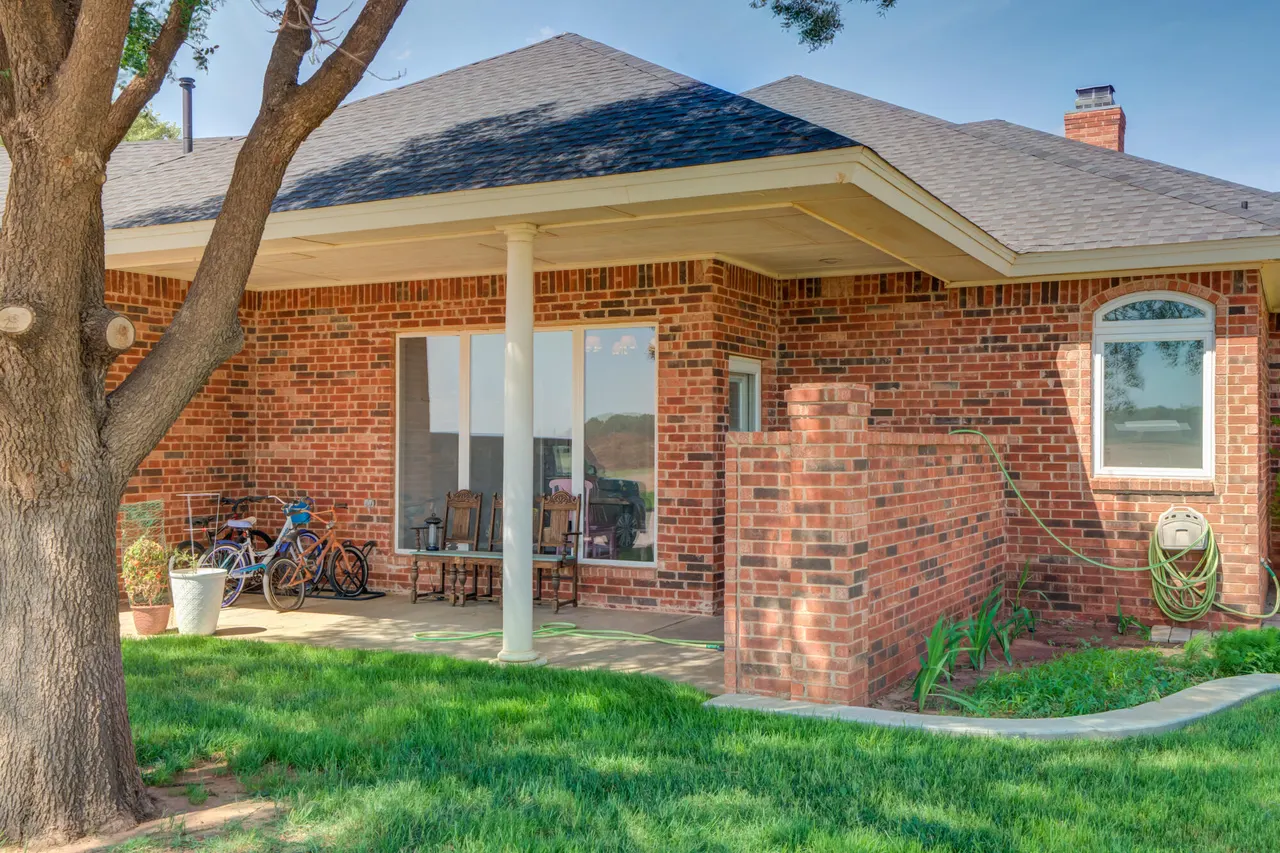 Photo 8 — 6301 County Road 7415, Lubbock, TX 79424