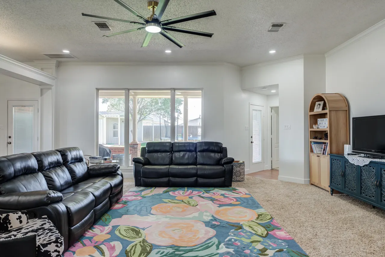 Photo 11 — 6301 County Road 7415, Lubbock, TX 79424