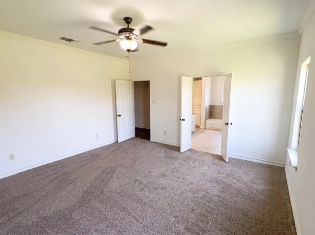 Photo 4 — 8809 10th Street, Lubbock, TX 79416