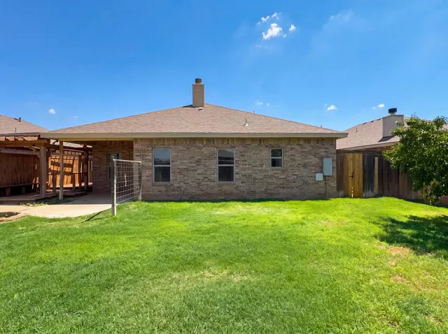Photo 5 — 8809 10th Street, Lubbock, TX 79416