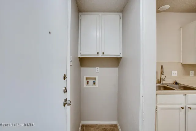 Photo 8 — 538 N Fulton Avenue, Lubbock, TX 79416