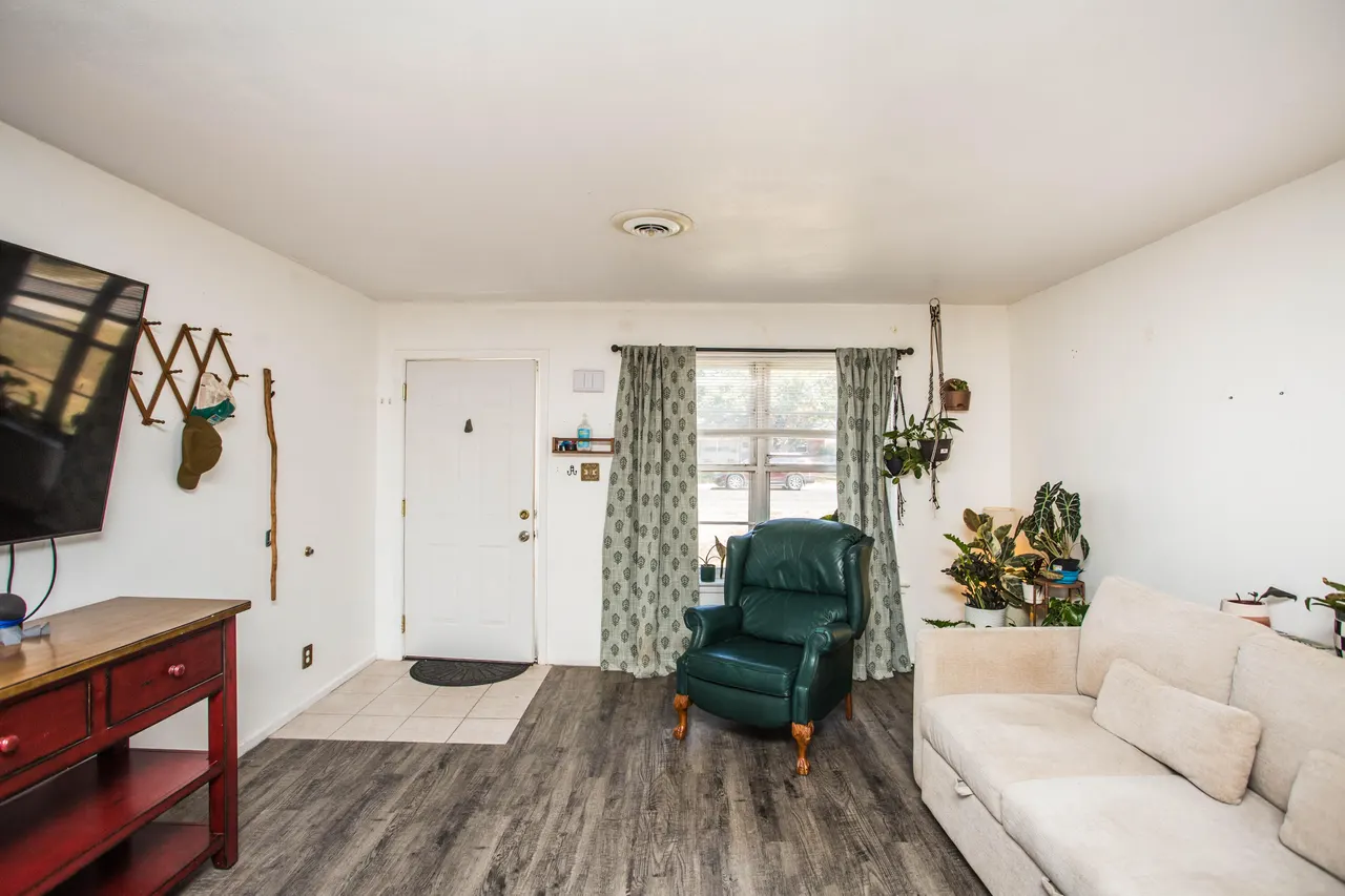 Photo 7 — 5413 42nd Street, Lubbock, TX 79414