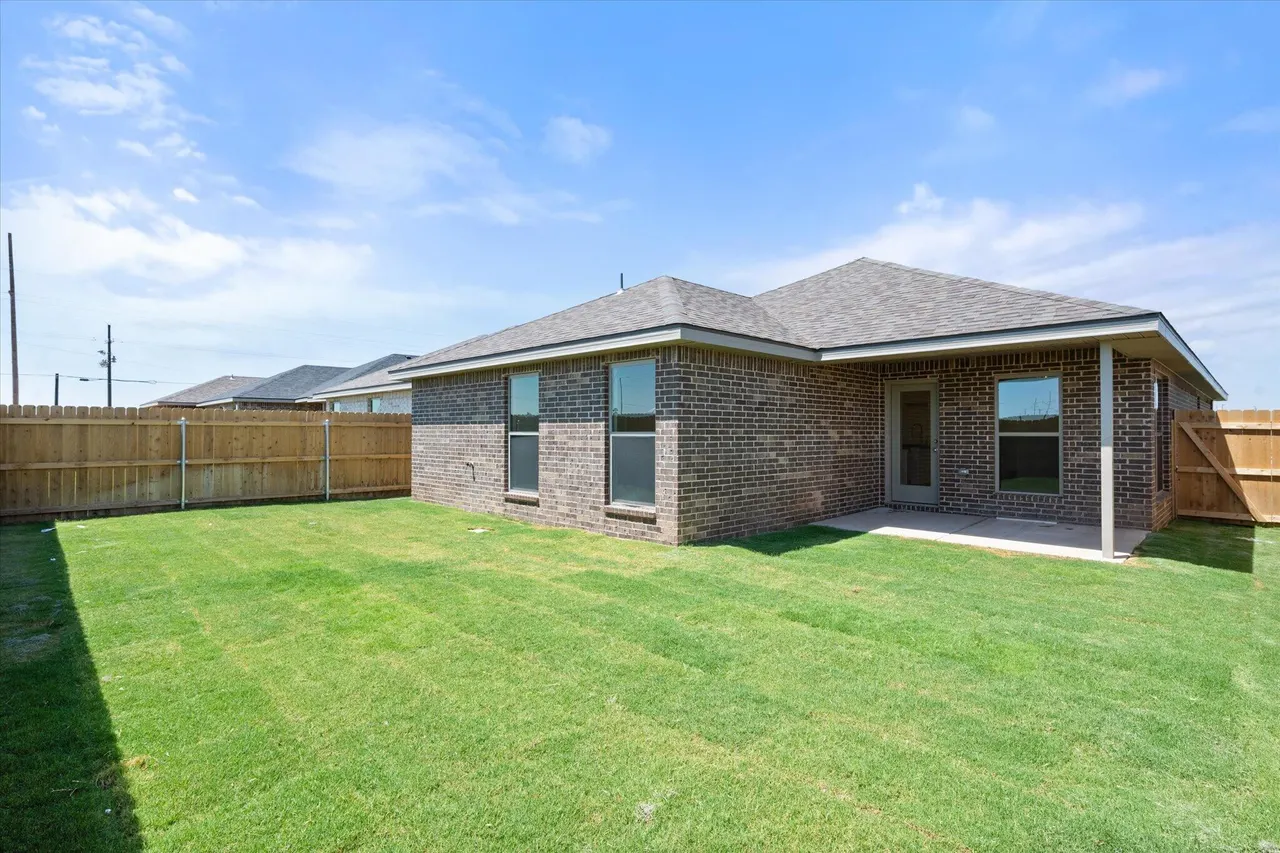 Photo 23 — 7215 14th Street, Lubbock, TX 79416