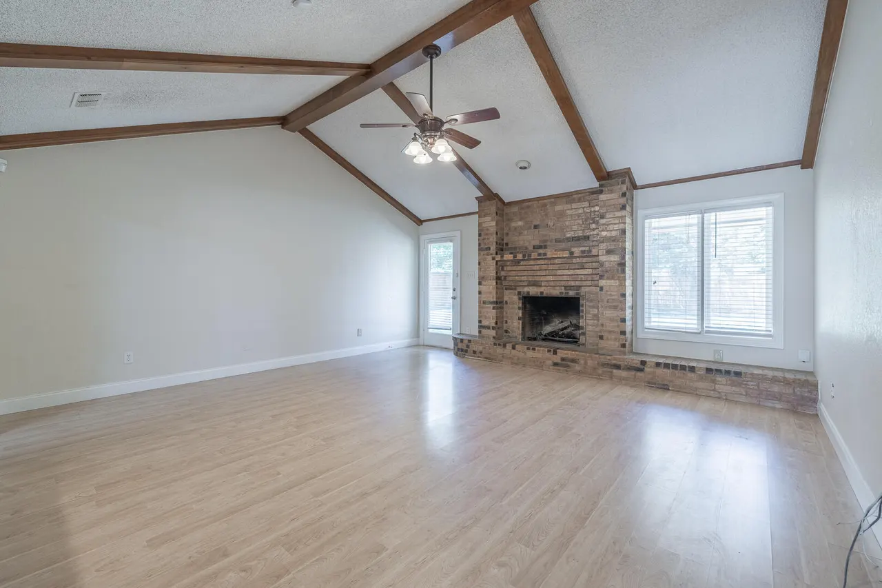 Photo 6 — 4812 60th Street, Lubbock, TX 79414