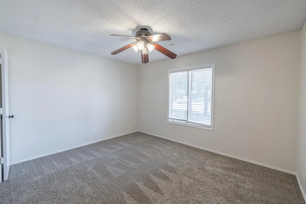 Photo 17 — 4812 60th Street, Lubbock, TX 79414