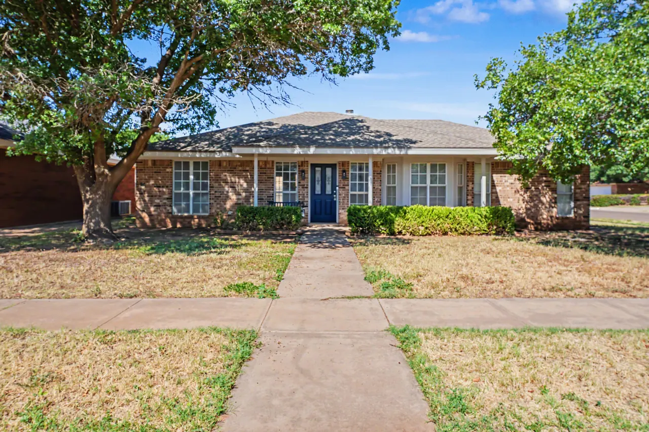 Front exterior — 902 Justice Avenue, Lubbock, TX 79416