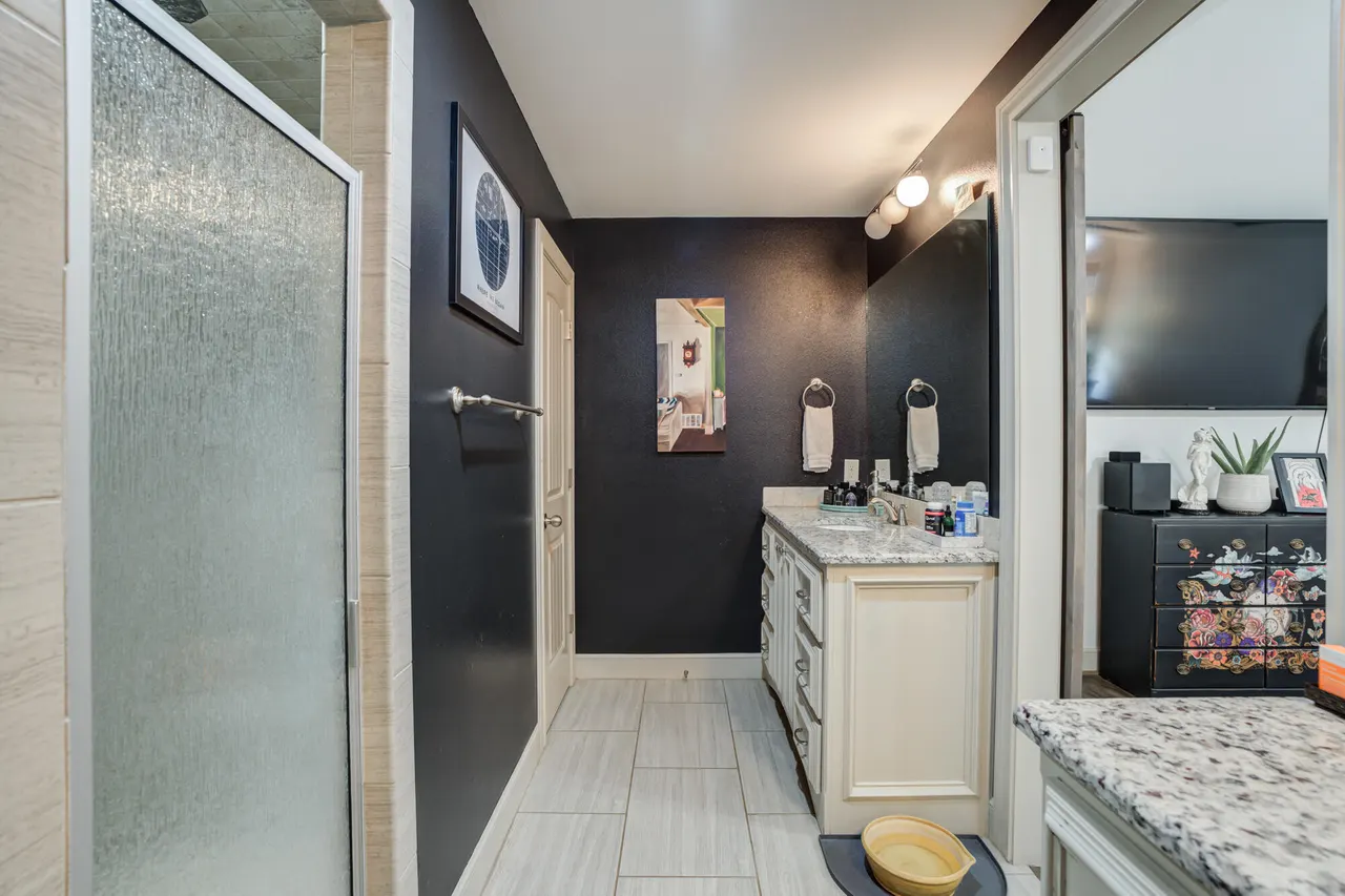 Photo 37 — 6923 71st Street, Lubbock, TX 79424