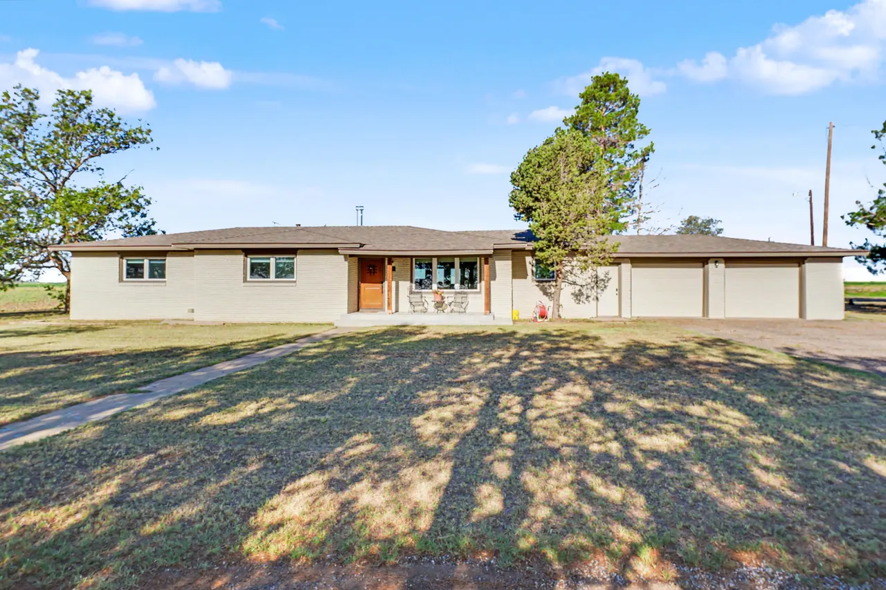 Front exterior — 14915 N Farm To Market 400, Idalou, TX 79329