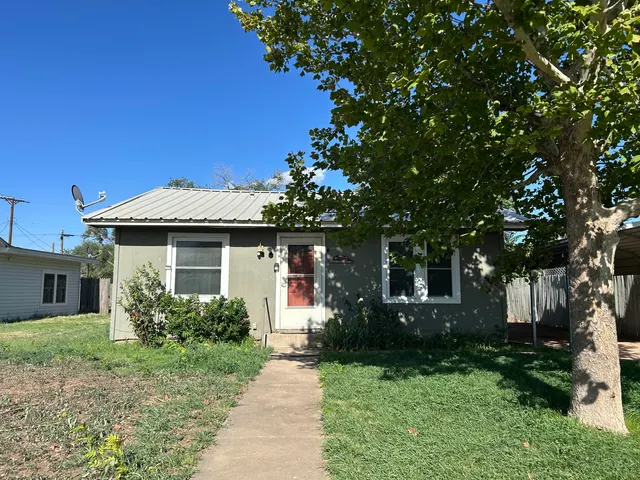 Front exterior — 308 Duggan Avenue, Anton, TX 79313