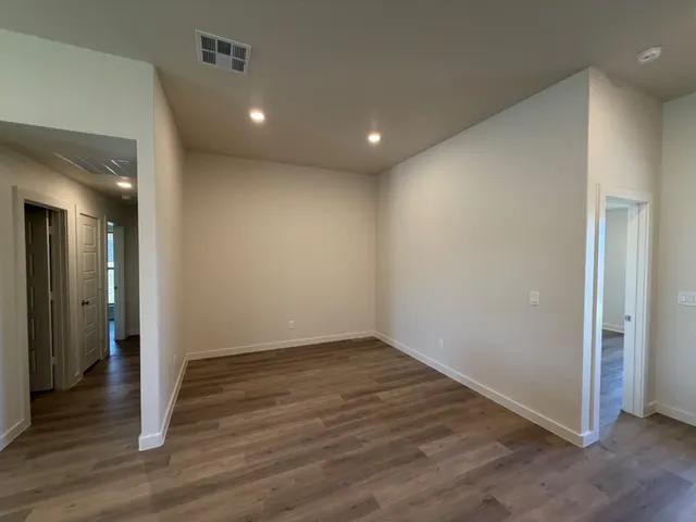 Photo 5 — 2407 Helena Avenue, Lubbock, TX 79407