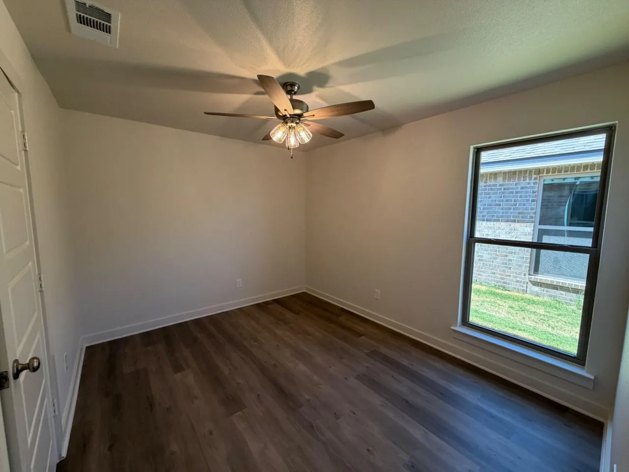 Photo 10 — 2407 Helena Avenue, Lubbock, TX 79407
