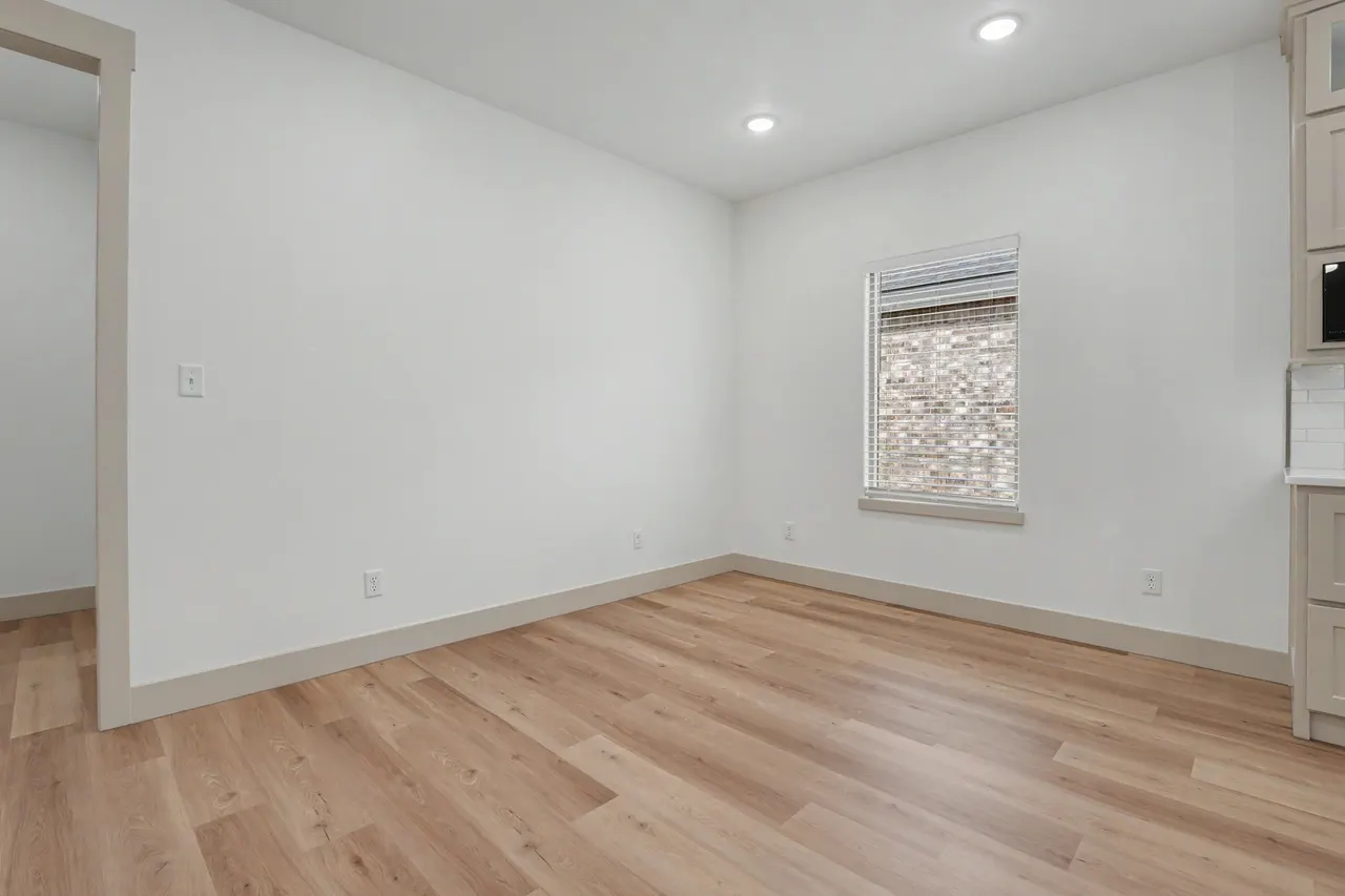 Photo 9 — 5921 Grinnell Street, Lubbock, TX 79416