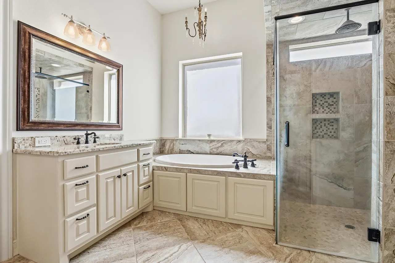 Photo 19 — 621 N 11th Street, Wolfforth, TX 79382