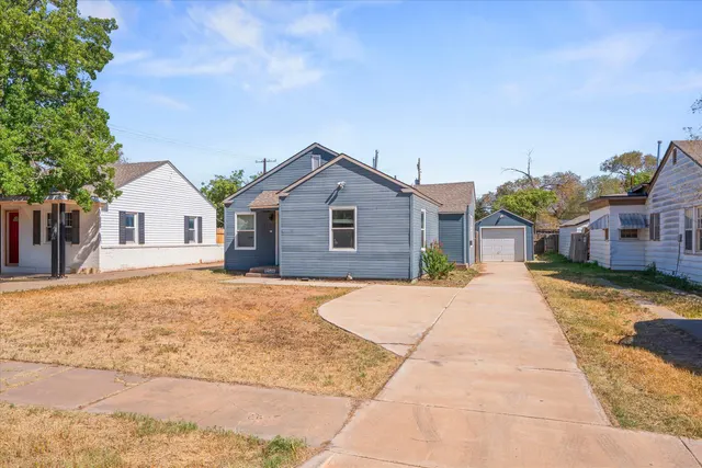 Photo 3 — 1924 23rd Street, Lubbock, TX 79411