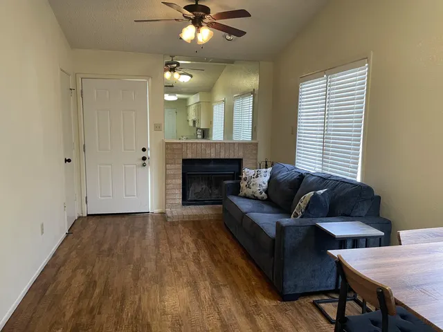 Photo 5 — 4755 2nd Street, Lubbock, TX 79416
