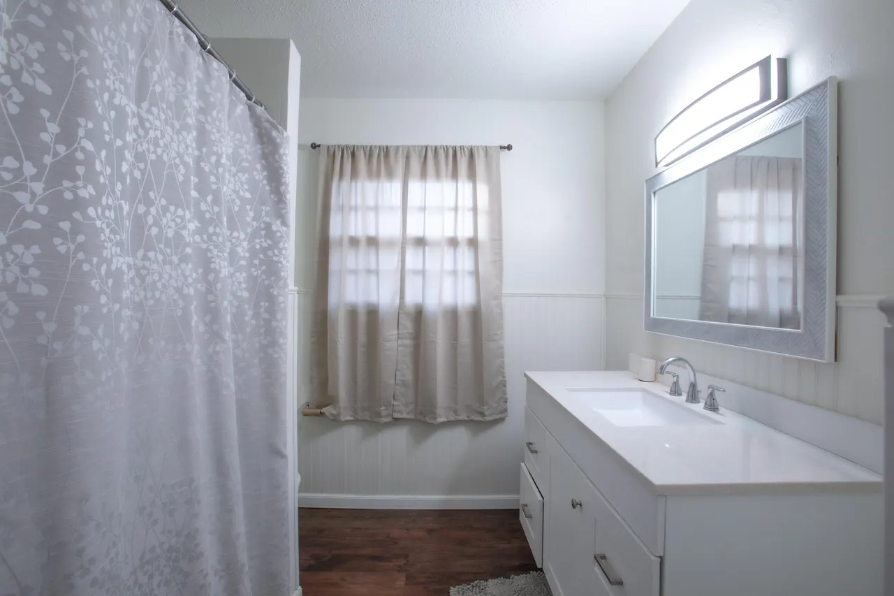 Photo 6 — 5426 9th Street, Lubbock, TX 79416