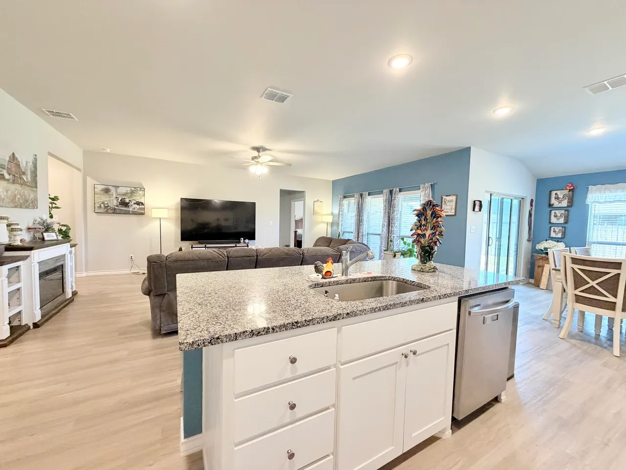Photo 12 — 7006 25th Street, Lubbock, TX 79407