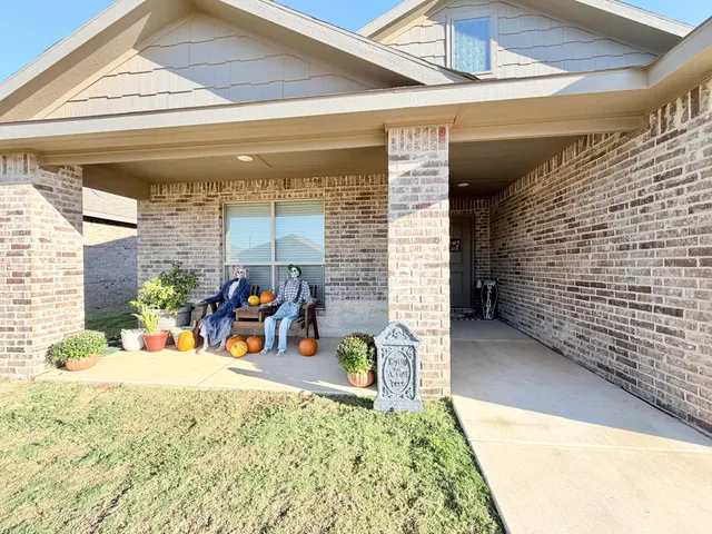 Photo 3 — 7006 25th Street, Lubbock, TX 79407