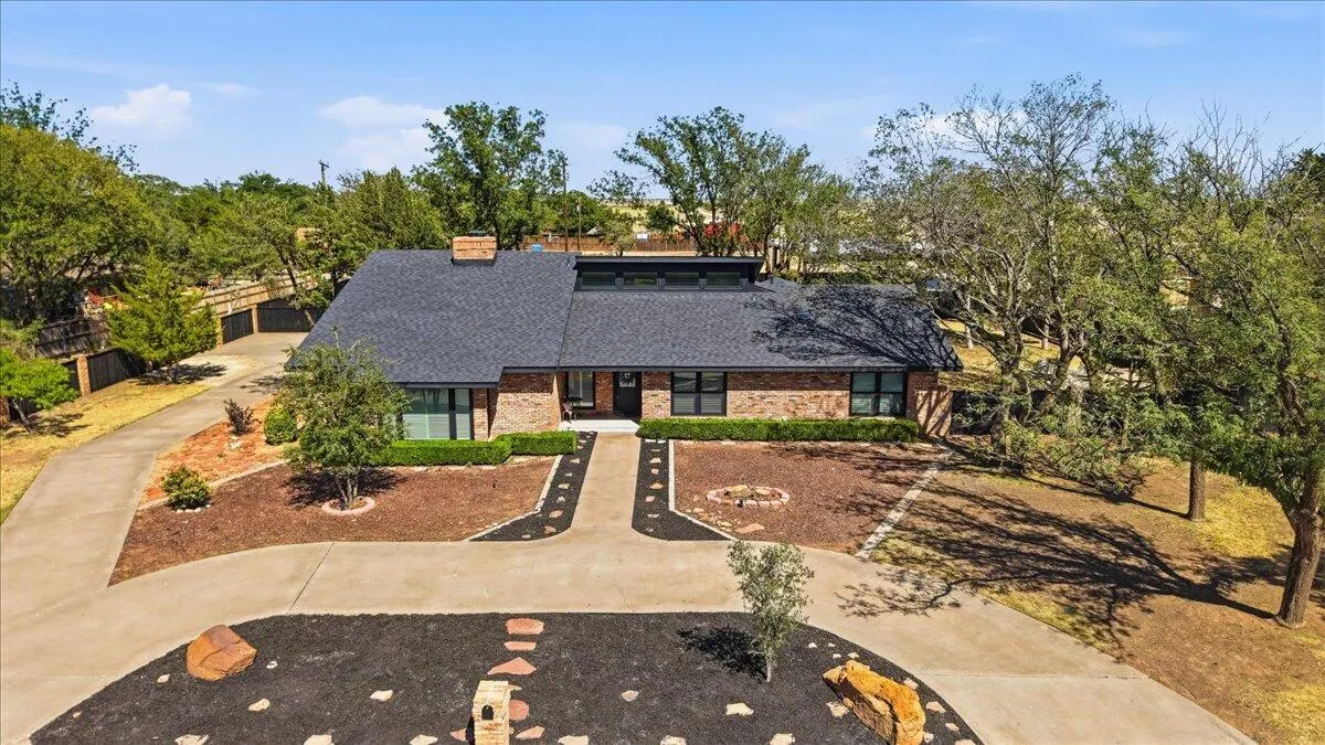 Photo 55 — 107 Wood Circle, Levelland, TX 79336