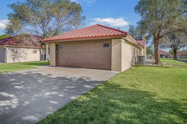 Photo 4 — 4323 N Boston Avenue, Lubbock, TX 79415