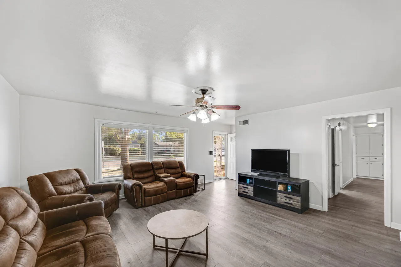 Photo 6 — 3019 48th Street, Lubbock, TX 79413