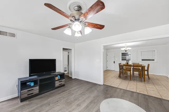Photo 8 — 3019 48th Street, Lubbock, TX 79413