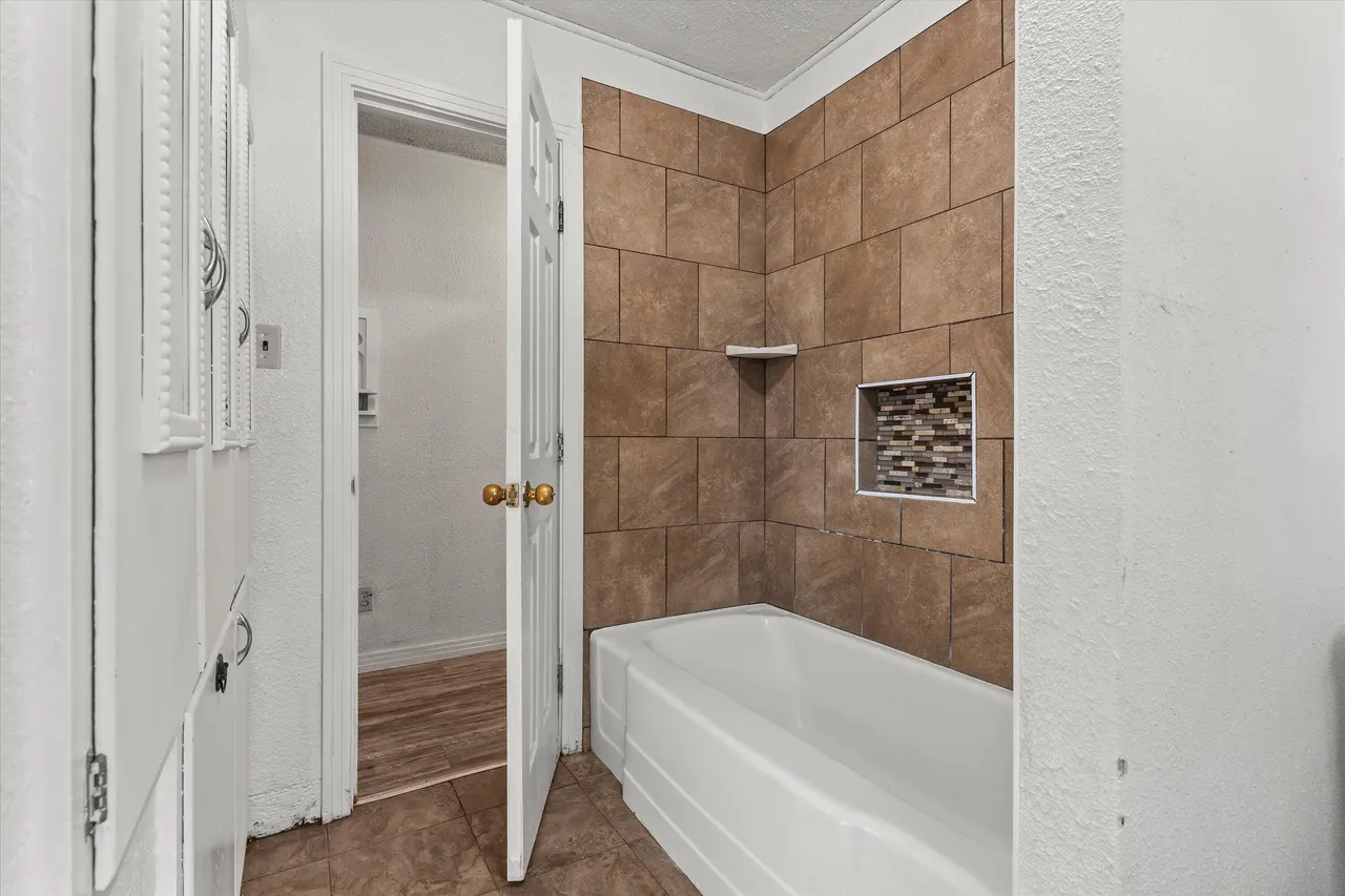 Photo 28 — 1105 E Cardwell Street, Brownfield, TX 79316