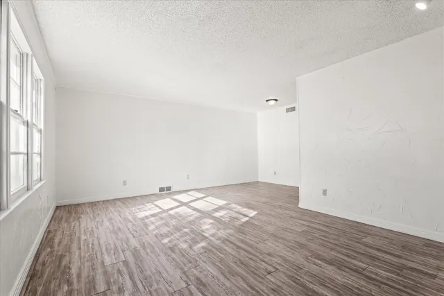 Photo 6 — 1105 E Cardwell Street, Brownfield, TX 79316