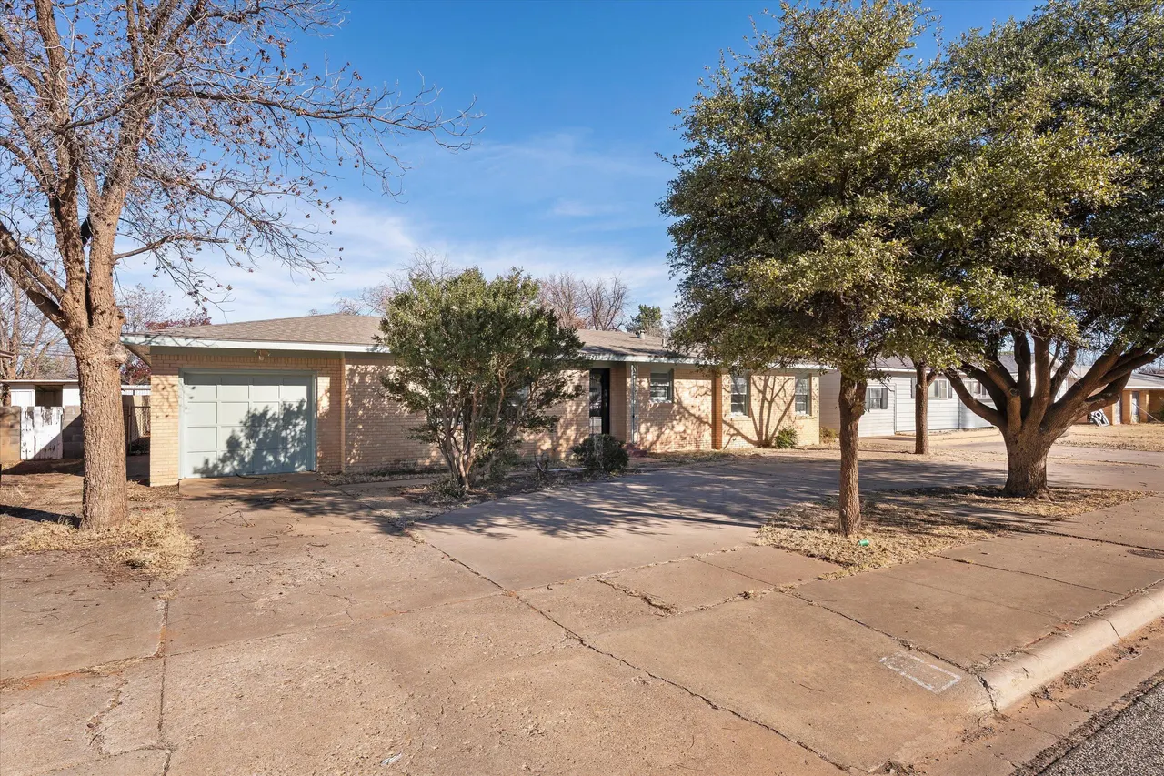 Photo 42 — 1105 E Cardwell Street, Brownfield, TX 79316