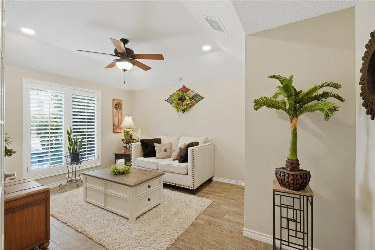 Photo 11 — 4612 100th Street, Lubbock, TX 79424