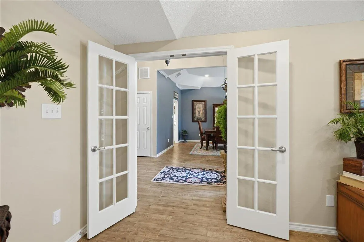 Photo 13 — 4612 100th Street, Lubbock, TX 79424