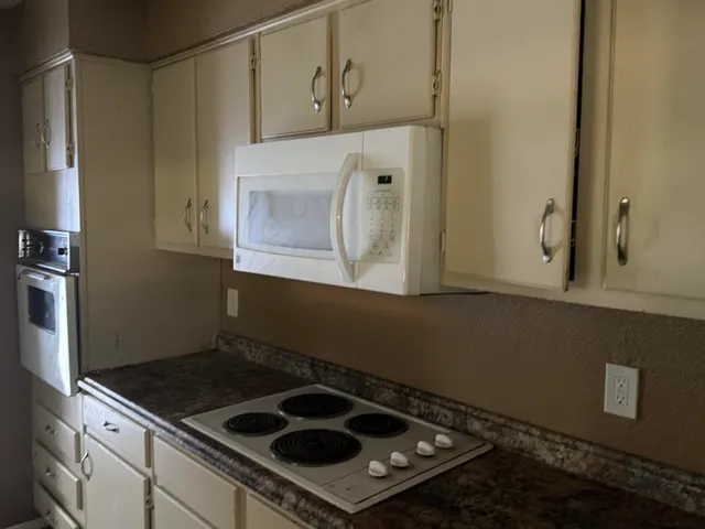 Photo 2 — 2721 91st Street, Lubbock, TX 79423