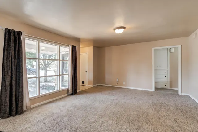 Photo 5 — 4205 39th Street, Lubbock, TX 79413