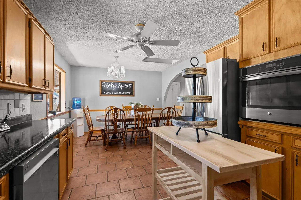 Photo 10 — 2426 County Road 7620, Lubbock, TX 79423